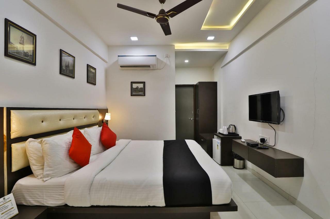 Banyan Paradise Resort Vadodara Buitenkant foto